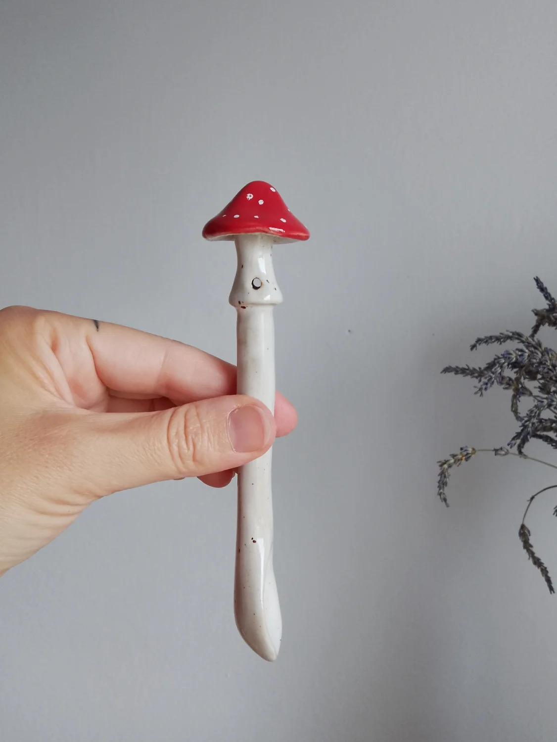 Łyżeczka ceramiczna z muchomorem Biała