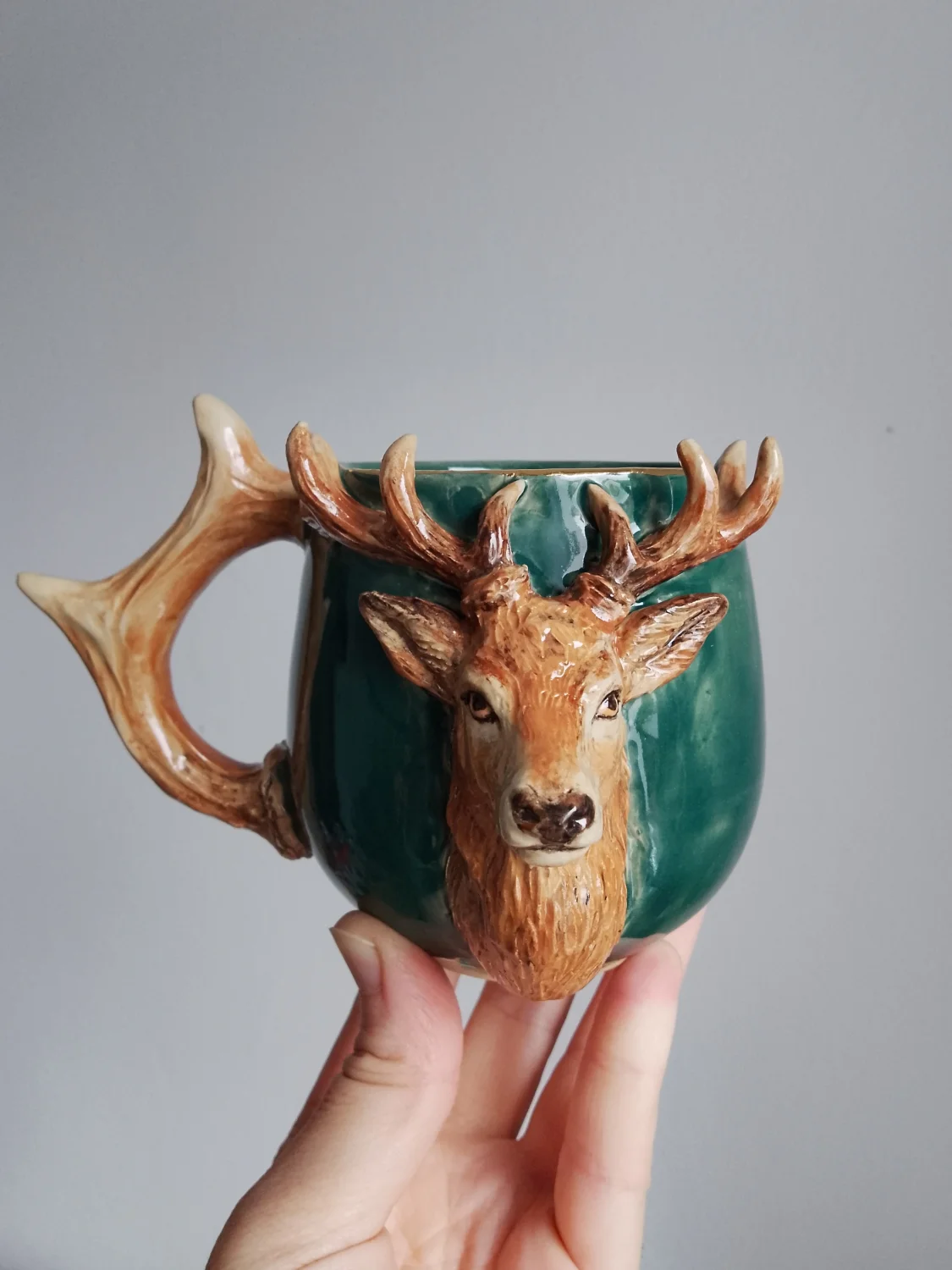 Kubek z jeleniem 